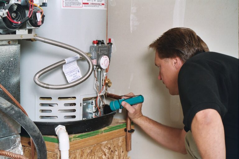 Cost of repairing water heater in Arizona